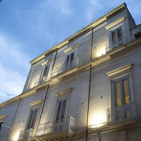 Palazzo Cavour Bed & Breakfast Lecce Exterior foto