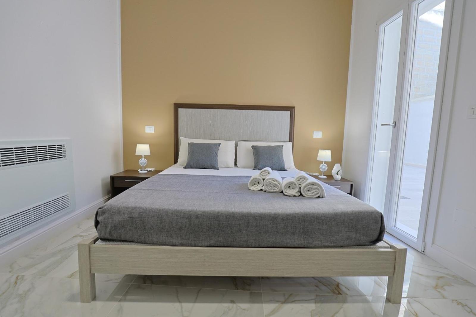 Palazzo Cavour Bed & Breakfast Lecce Exterior foto